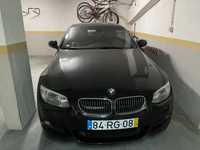 BMW 320d cabrio em preto