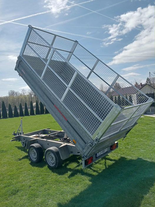 Wycinka drzew czyszczenie rynien zwyżka podnośnik koszowy