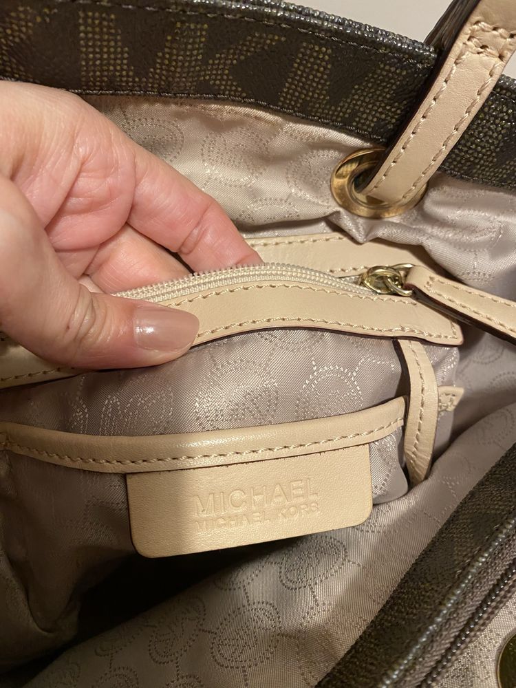 Mala Michael Kors, pouco usada