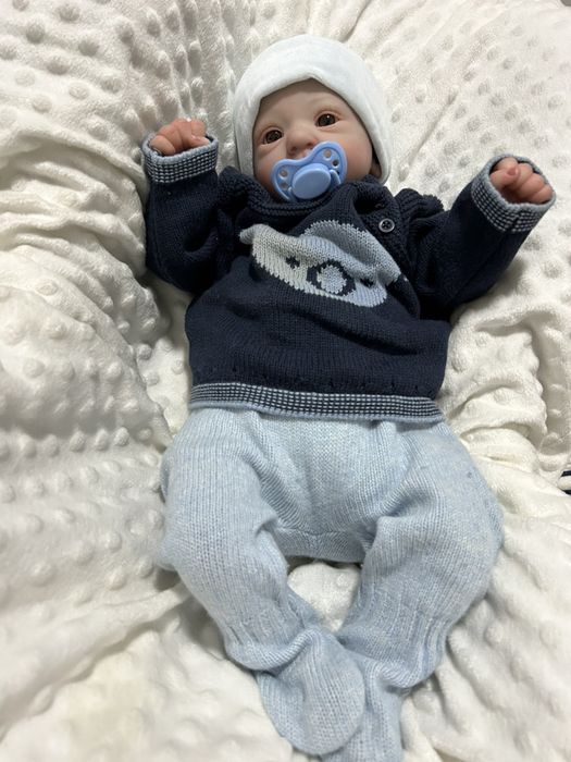 Bebé Reborn com surpresas por encomenda