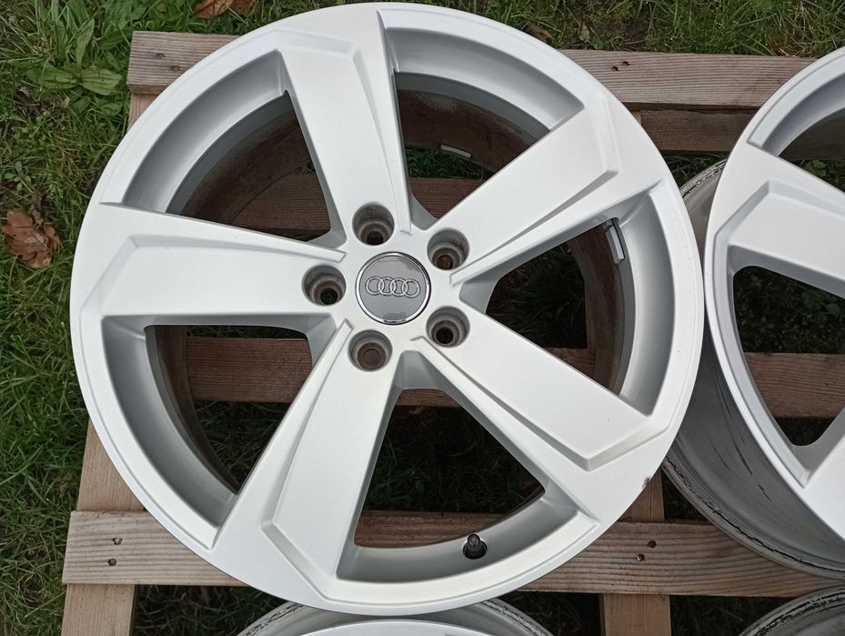 Alufelgi 18 cali 5x112 Audi A3 8V VW Seat Skoda Golf Kamiq Arona inne
