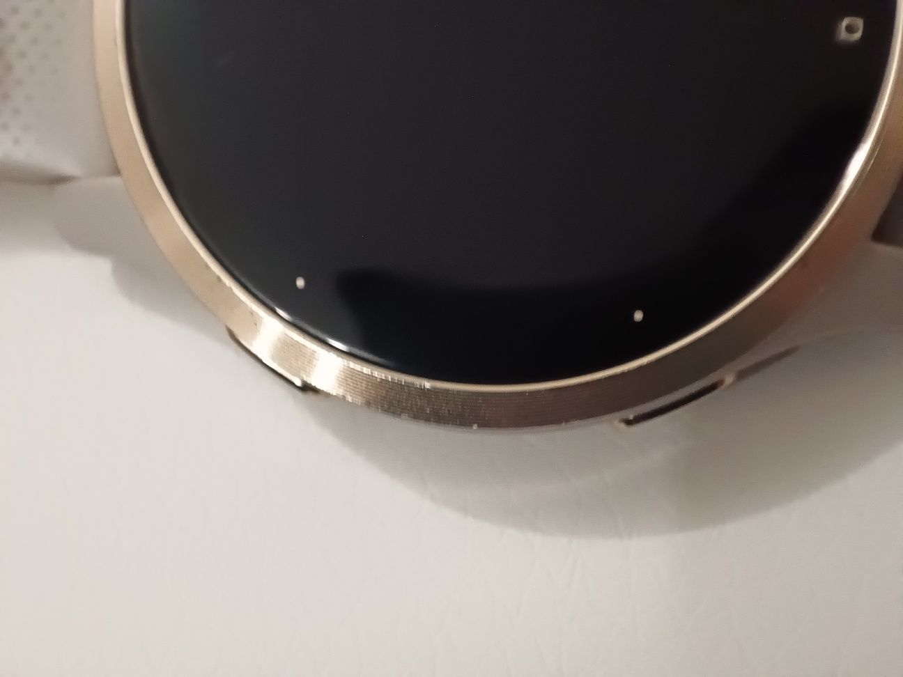Garmin Venu 2s smartwatch