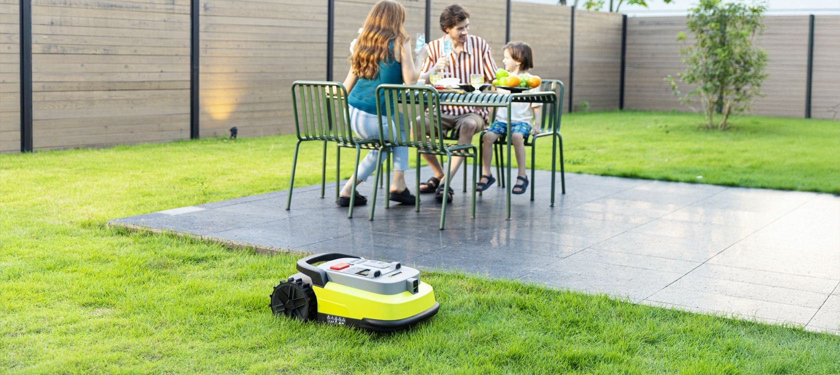Kosiarka robotyczna UBHome M10, RTK, dokładność 2cm, nowość!