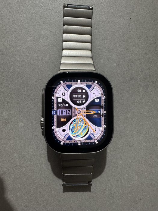 Relogio smartwatch com cartão sim funciona sem telemovel.