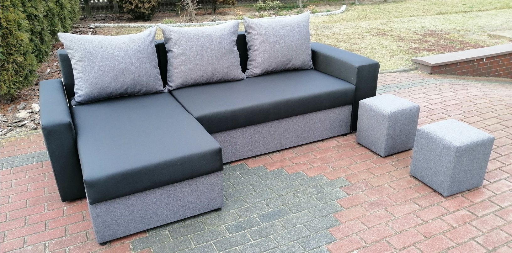 Narożnik z pufami w boczku od producenta. Duża kolorystyka !