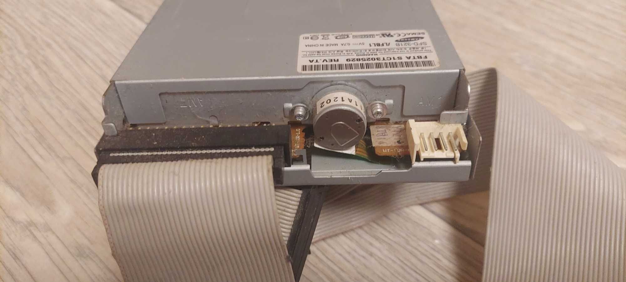 Floppy дисковод Samsung