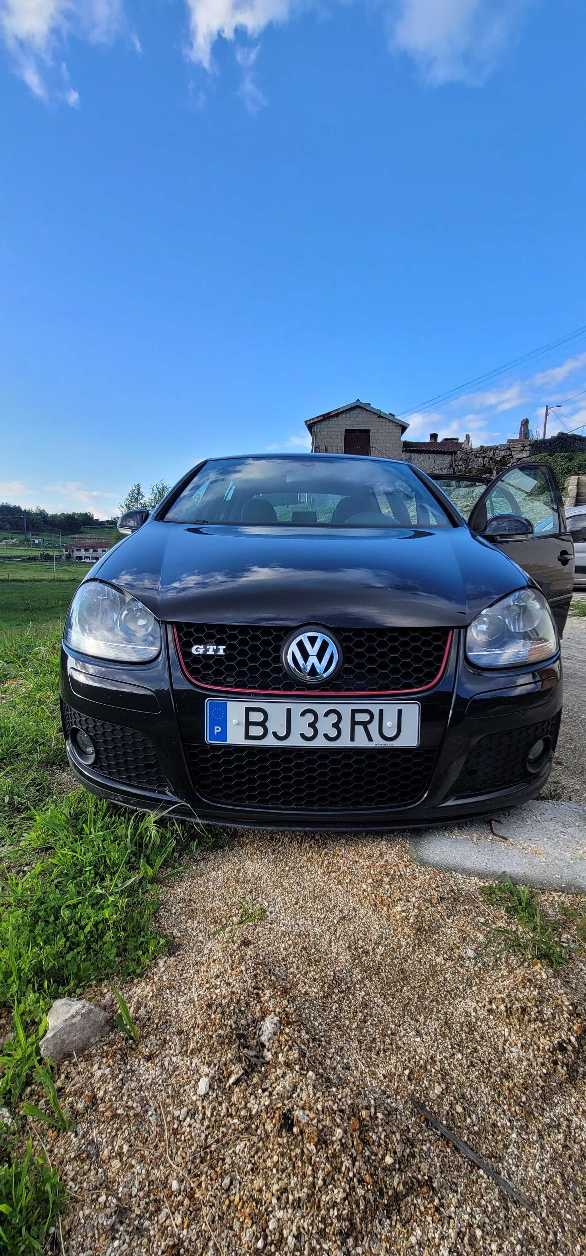 Golf 5 GTI, carro em ótimo estado