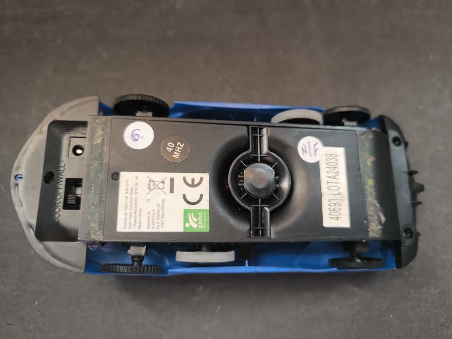 Carro de corrida azul

- Carro de corrida em m