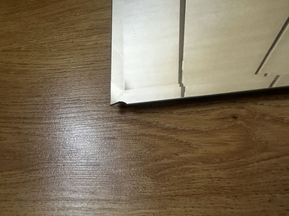 Duże lustro łazienkowe