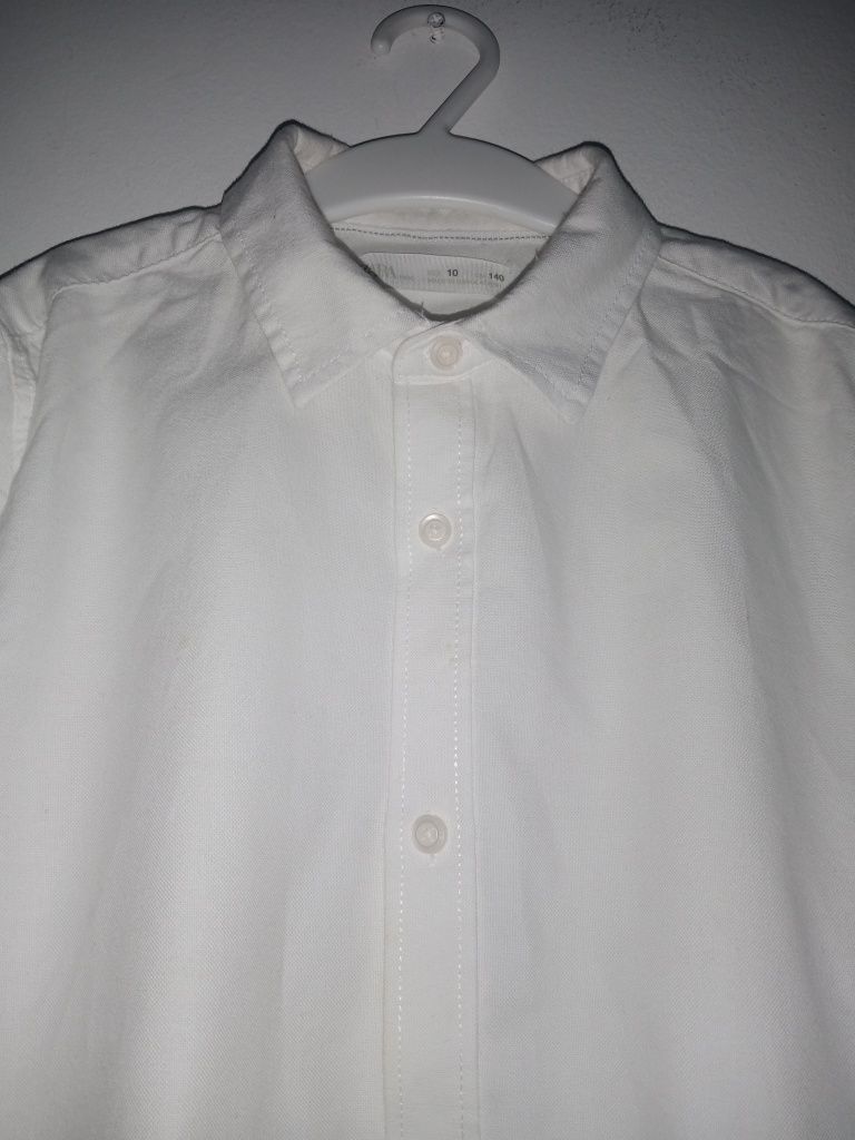 ZARA r.140 biała koszula z długim rękawem.