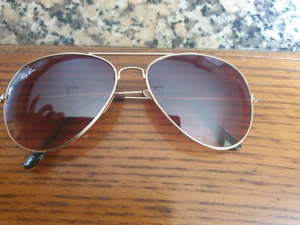 Oculos de sol ray ban 4€