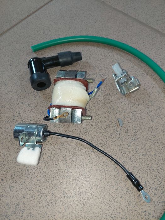 Nowy zestaw naprawczy iskrownika zapłonu Romet motorynka komar ogar pl