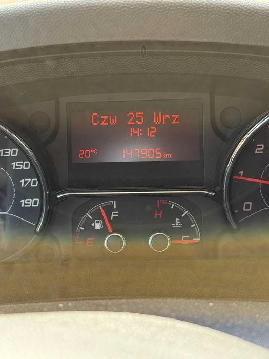 Opel Movano 2.2 165 KM plandeka (10 paletówka)