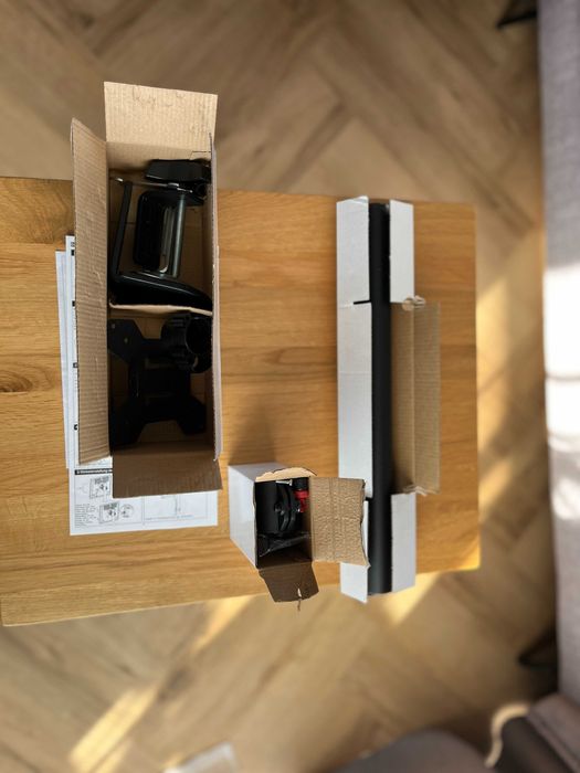 Suptek MD6401 – stojak biurkowy na monitor 13–27", obrotowy, stalowy