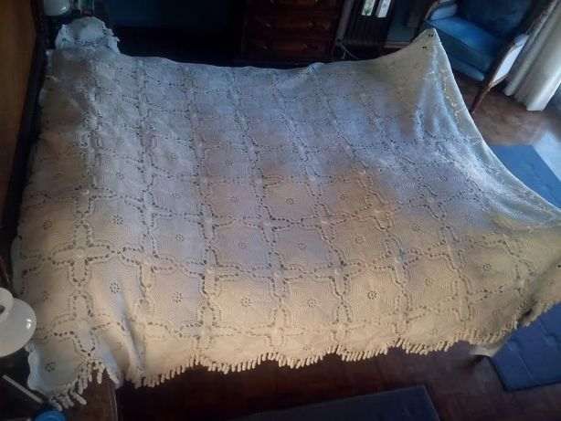 Colcha Crochet renda manual bordada