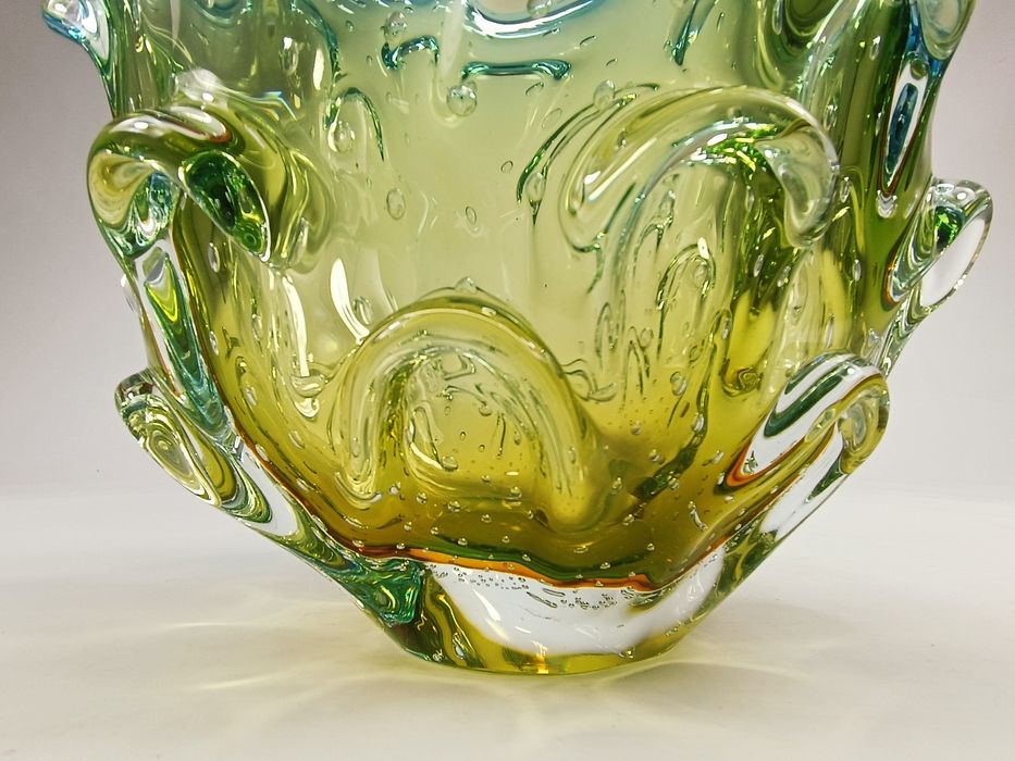 Duży wazon bullicante, Murano