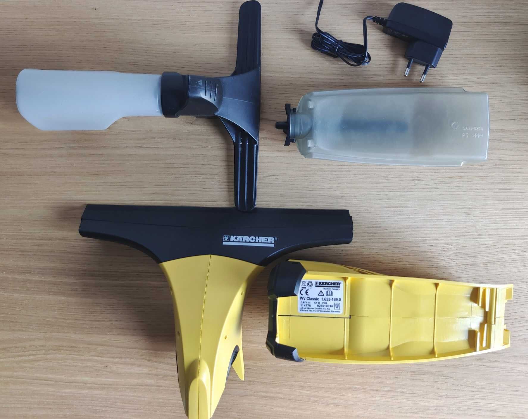 Myjka ściągaczka do szyb okien Karcher WV Classic