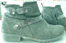 Botas Pele Criança 35