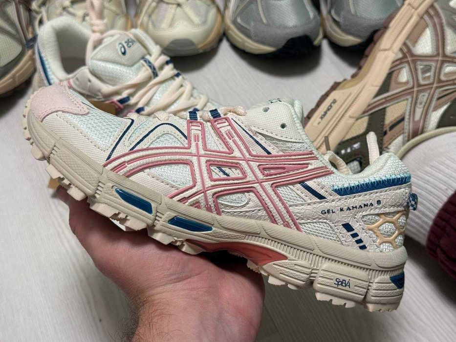 Asics Gel-Kahana 8 /37-38р. 40-41р.