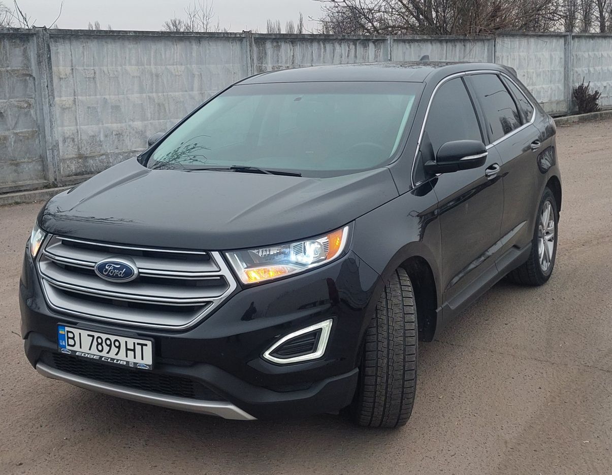 Ford Edge Titanium