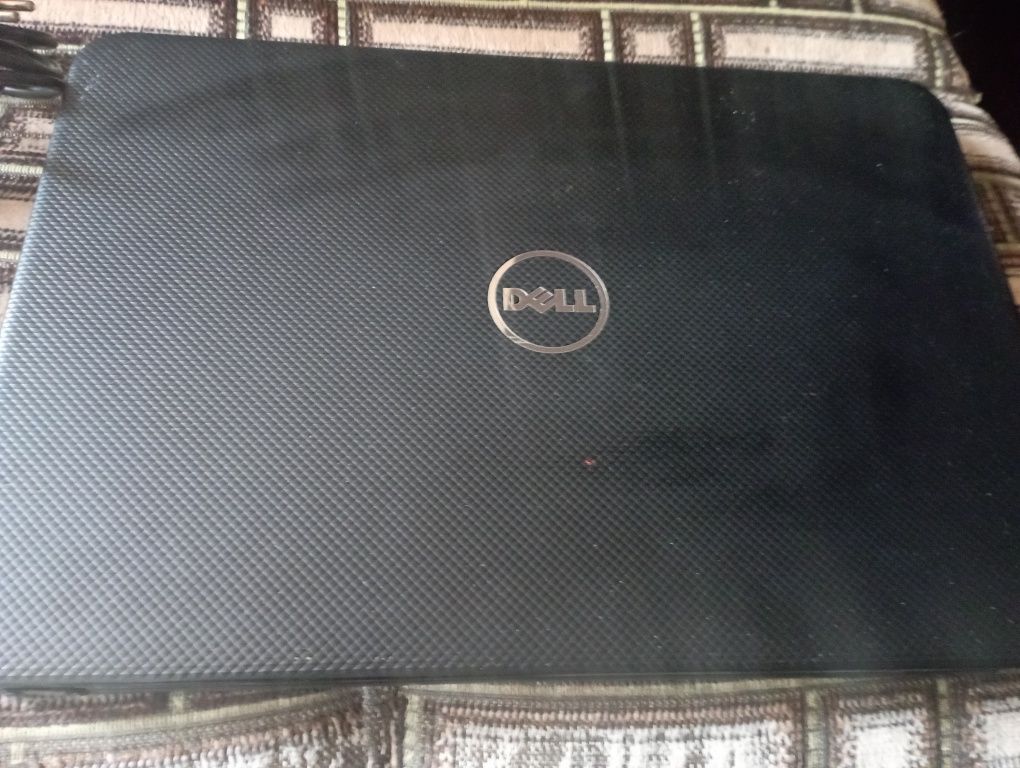 Продам ноутбук Dell Inspiron 3521 ЧИТАЙТЕ ОПИС
