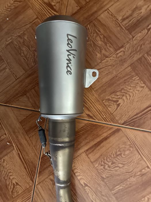 Escape leovince cb125r