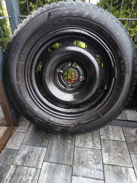 Koła zimowe 15" z peguot 307 + 2 felgi 16" + koło 16"