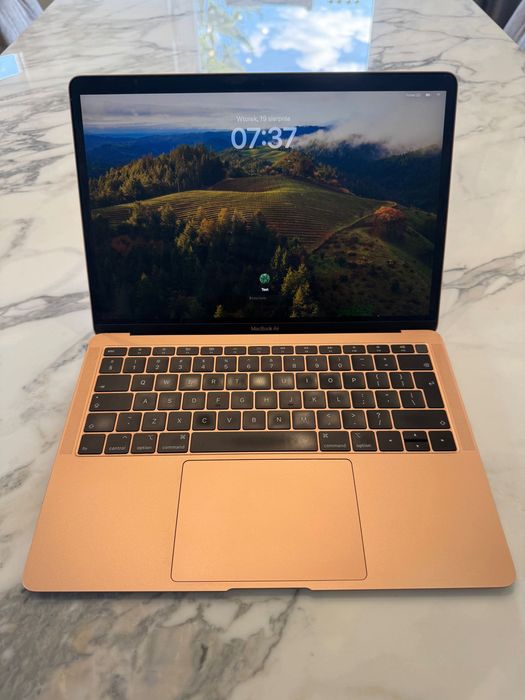 Apple MacBook Air 13"