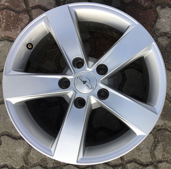 Felgi aluminiowe TOYOTA KIA HYUNDAI MAZDA 5x114,3 ET39 R16!
