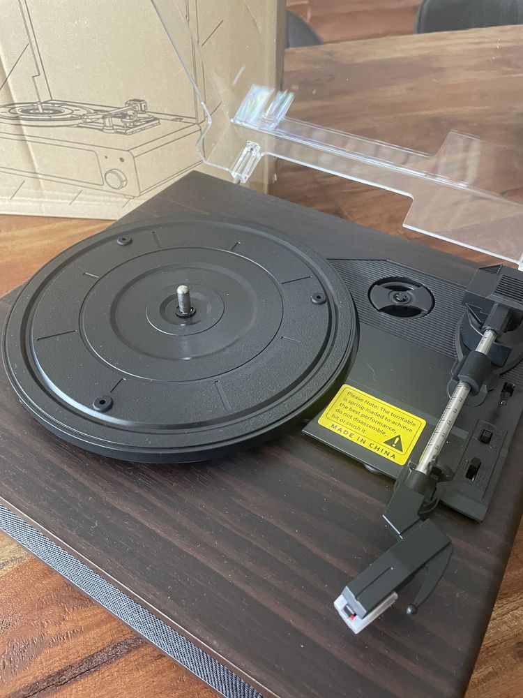 Leitor de vinil com coluna integrada