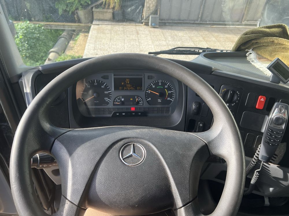 Mercedes Atego 815