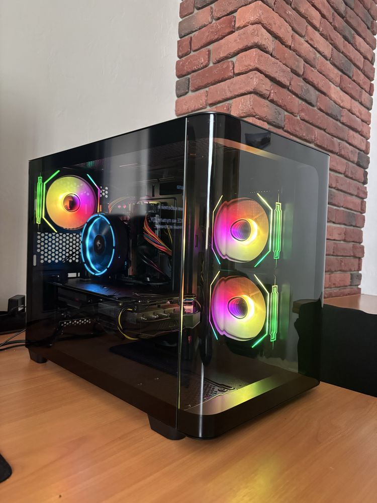 Ігровий компьютер, акваріум i5 DDR4 16 GB відеокарта RX 580 8 GB