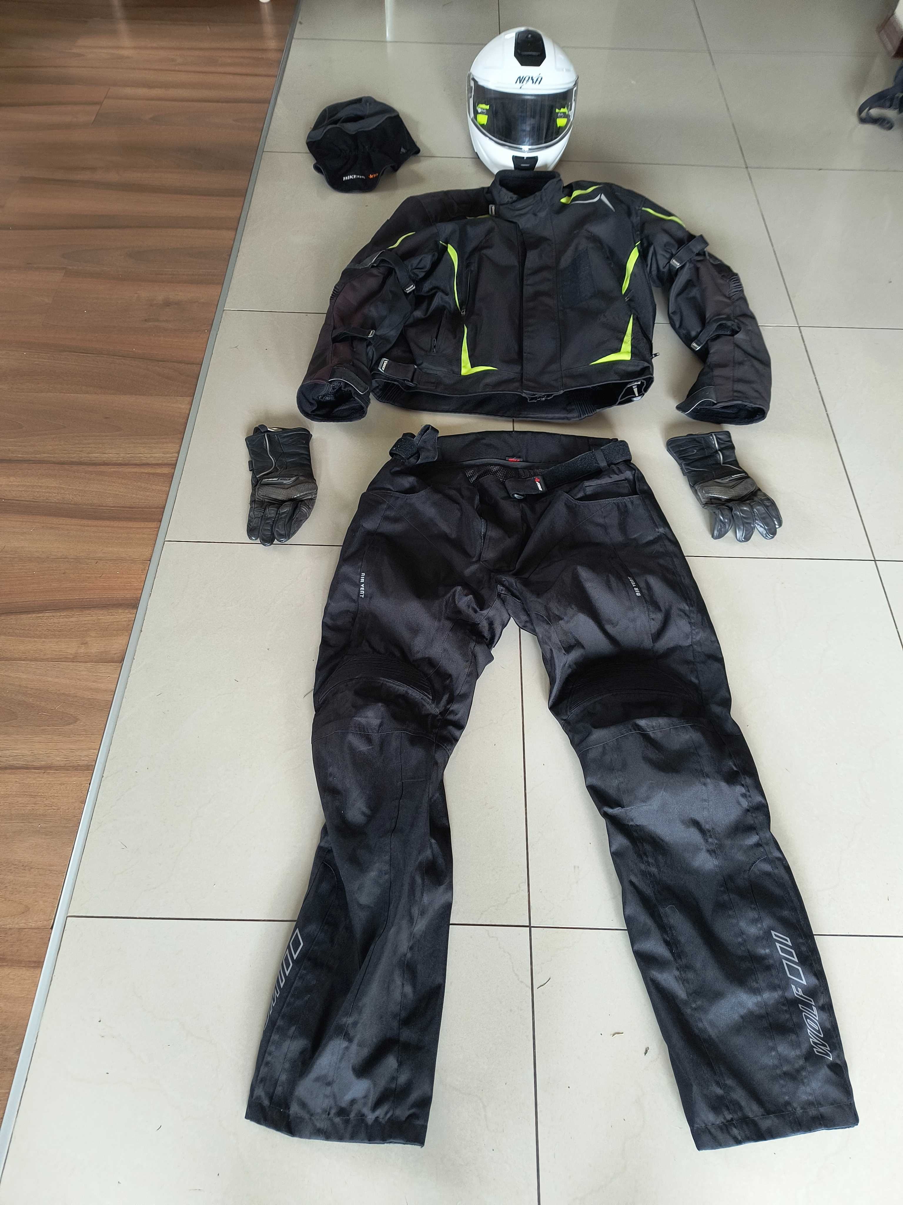 Kask motocyklowy NAXA plus kombinezon
