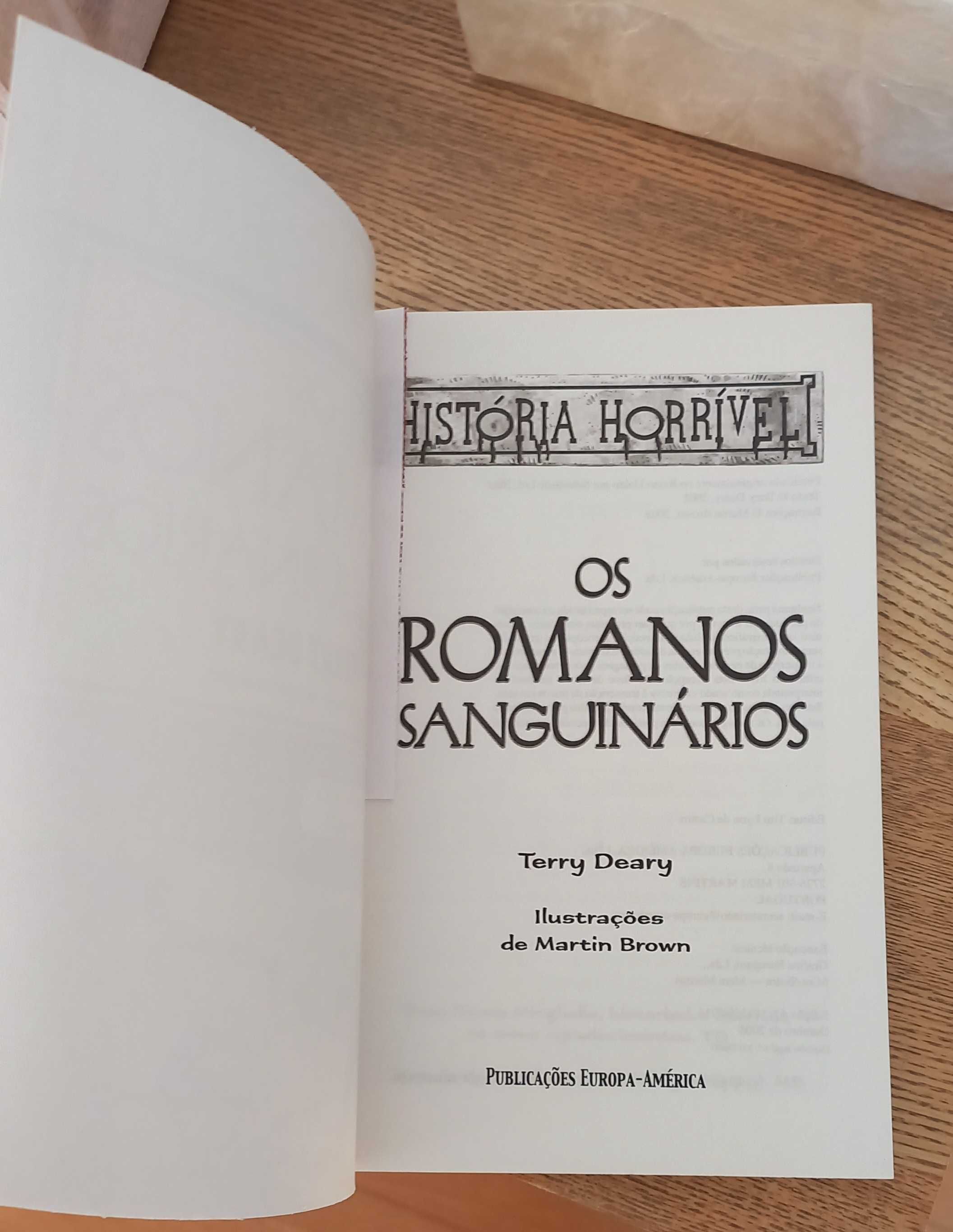 Livro ilustrado Os Romanos Sanguinários