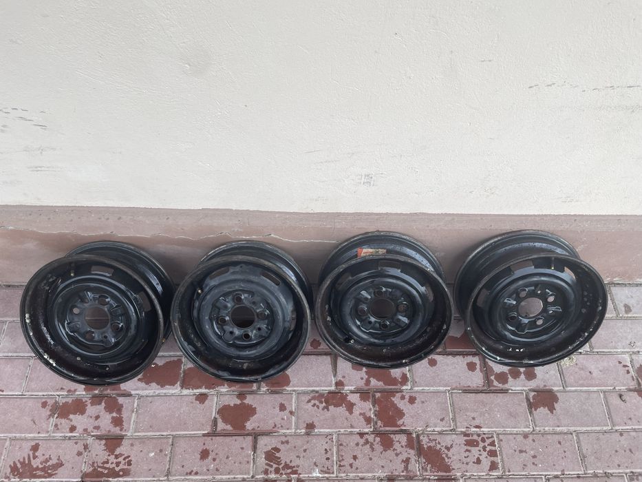 Felgi stalowe Fiat 126p 4*98 oryginalne