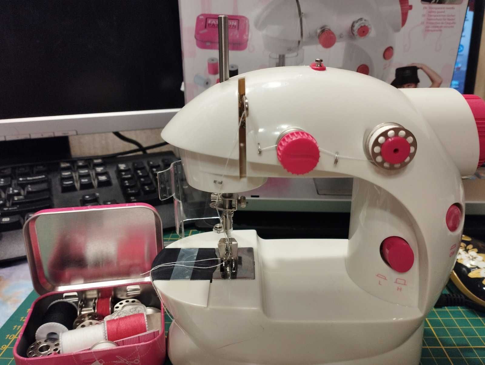 Zabawkowa maszyna do szycia dla dzieci Theo Klein