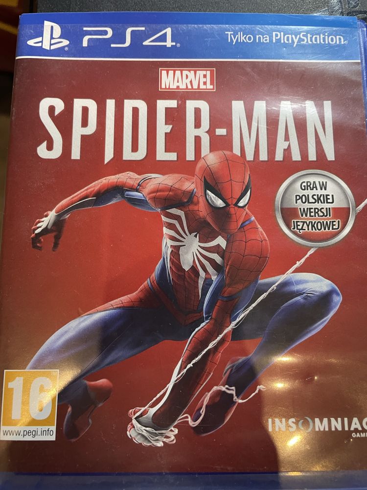Ps4 slim/ czarny/ w zestawie kontroler
