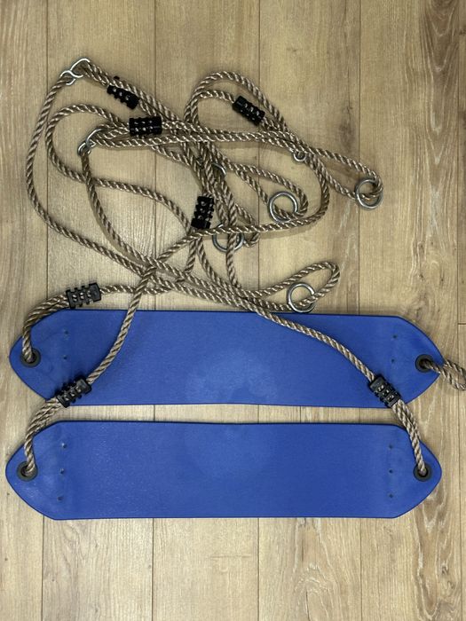 Dwie elastyczne huśtawki