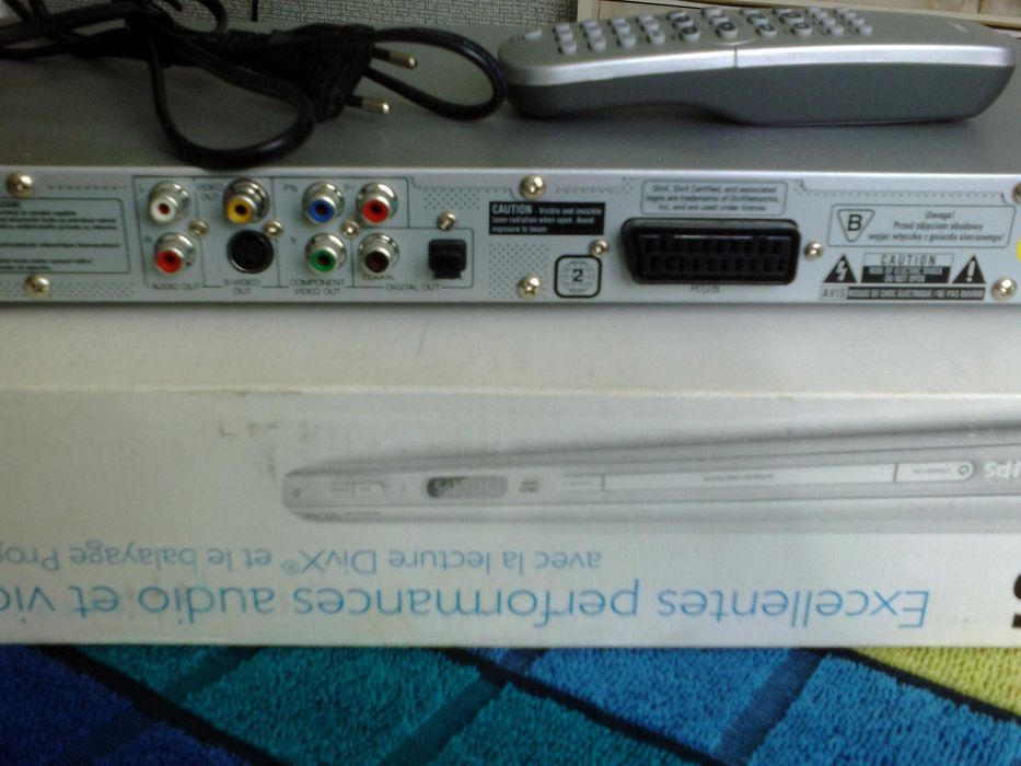 ДВД приставка "PHILIPS"