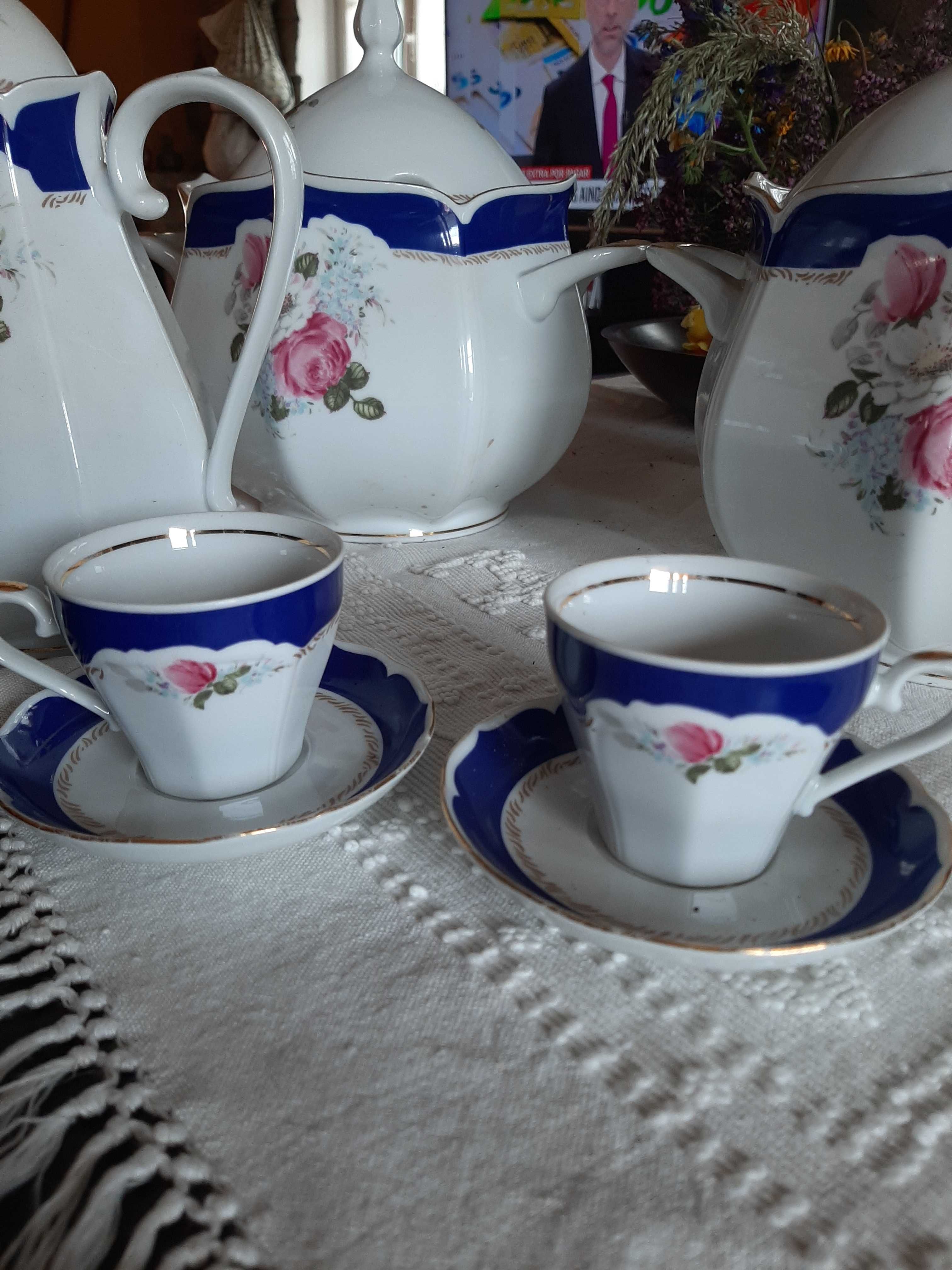 Peças de porcelana alemã Graf von Henneberg 1777