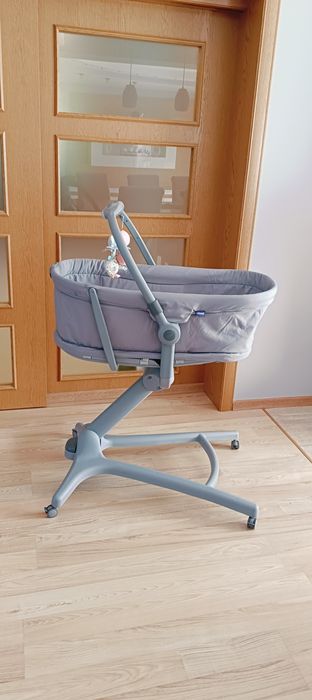 Leżaczek, łóżeczko bujaczek krzesełko Chicco Baby Hug