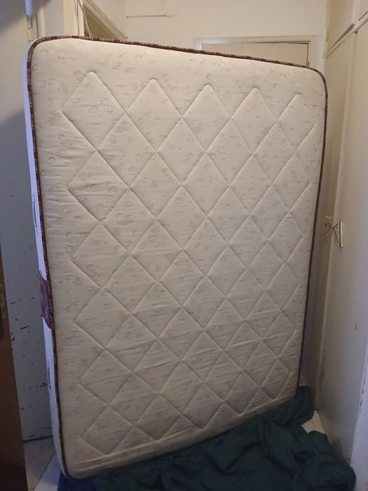 Colchão de casal 183/133