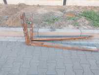 Widły nośne 1.4m 1.2m   2a do ciągnika, koparki itp
