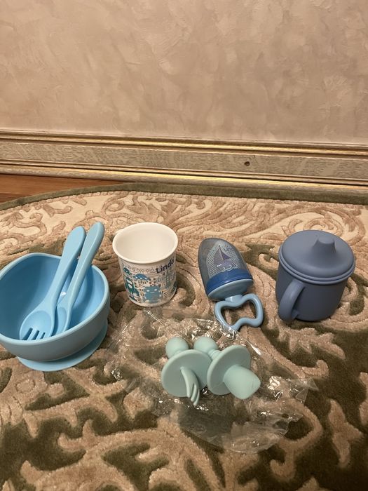 Силіконовий посуд, ніблер , поїльник Nuk, Lindo, прикорм ,