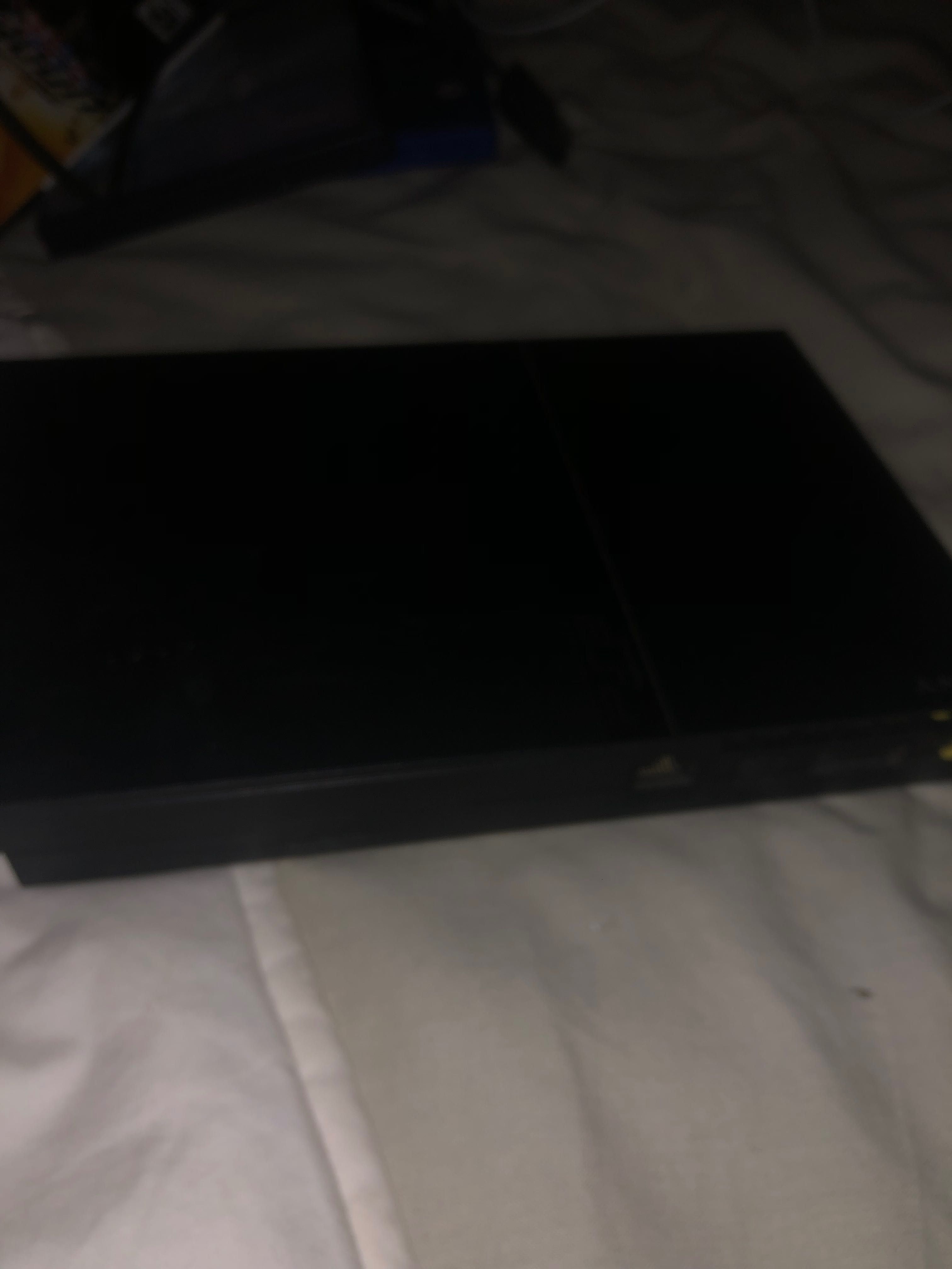 Ps2 c/ 2 comandos, volante, pedais e 14 jogos