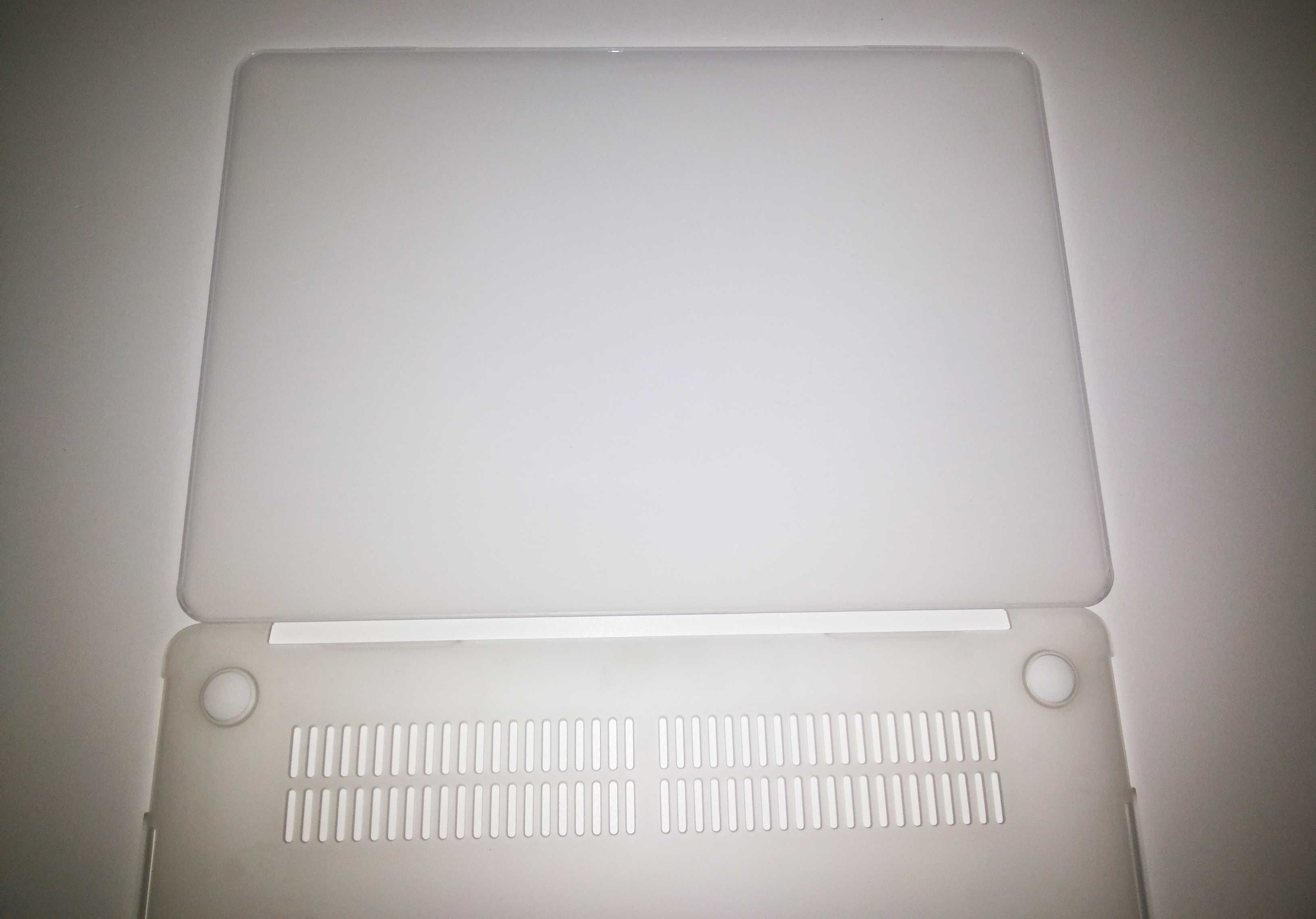 Apple Macbook Pro 13 - Capa Rígida Tucano