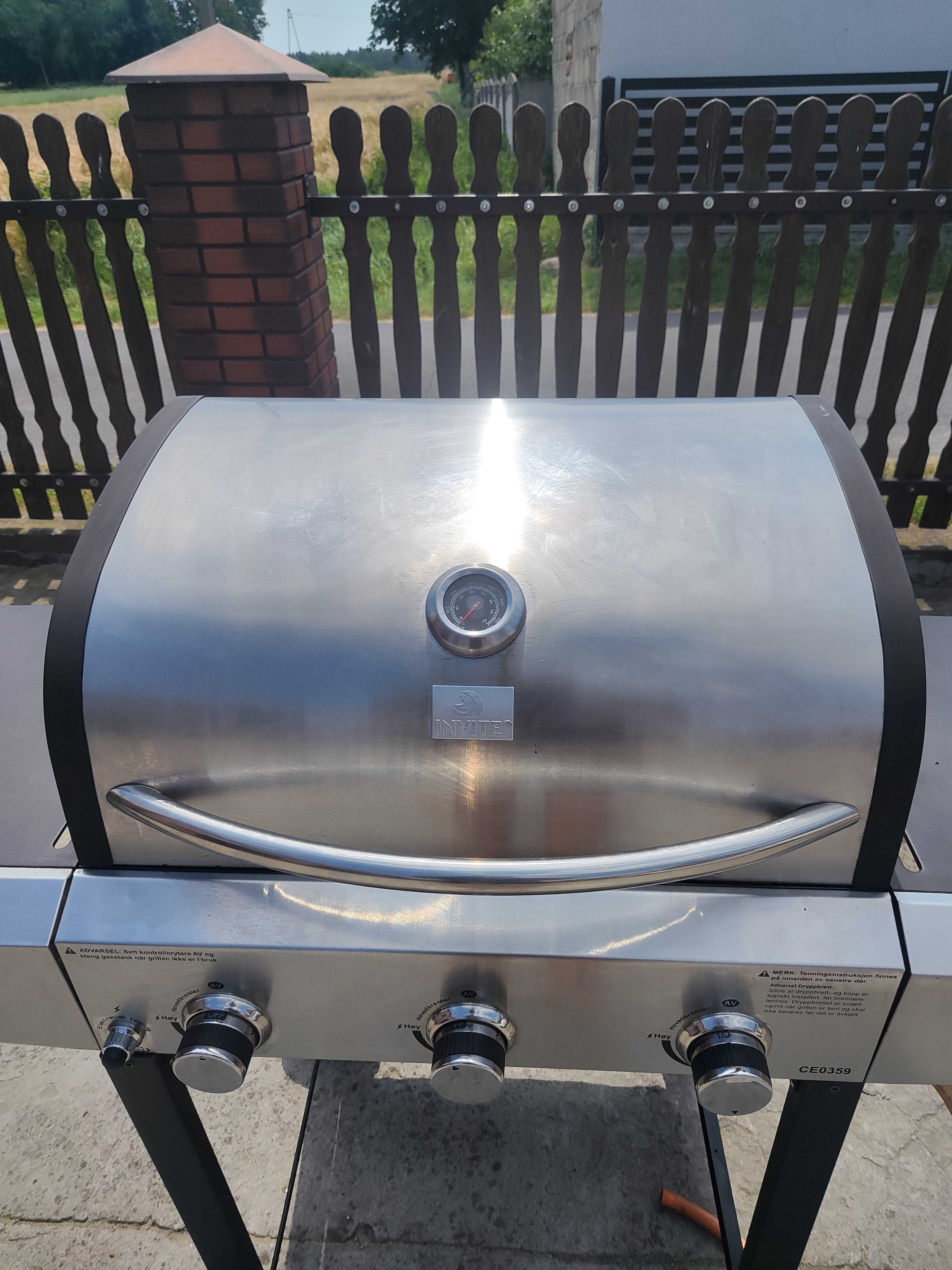 Grill gazowy stan idealny