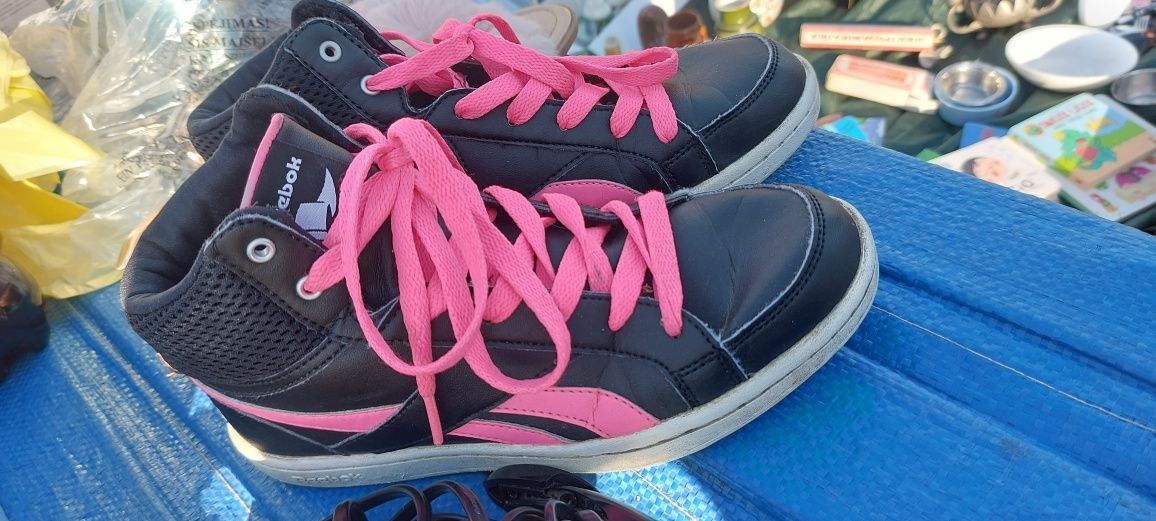 Reebok damskie 30zloty