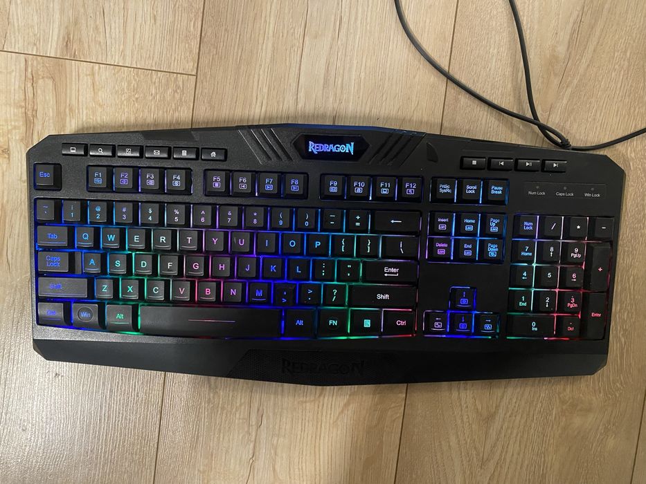 Redragon  klawiatura do gier, przewodowa podświetlana diodami LED
