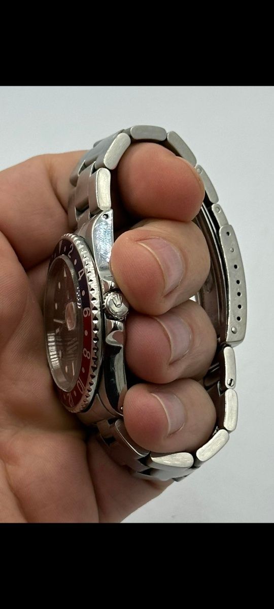 Rolex Gmt 2 pepsi